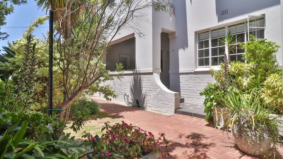 3 Bedroom Property for Sale in Oranjezicht Western Cape